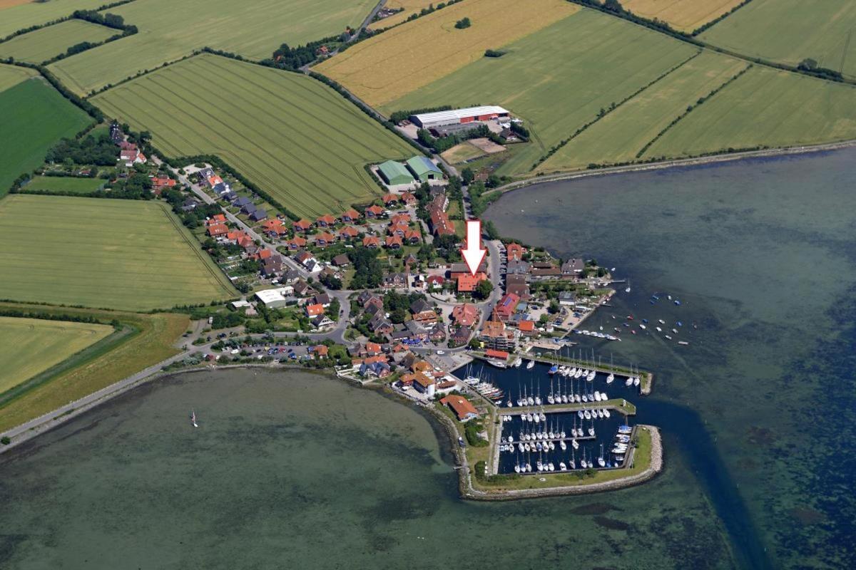 Ferienwohnung Seglernest 2 Fehmarn Exterior foto